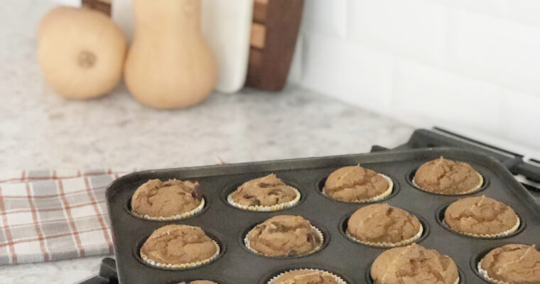 The EASIEST Pumpkin Spice Muffins